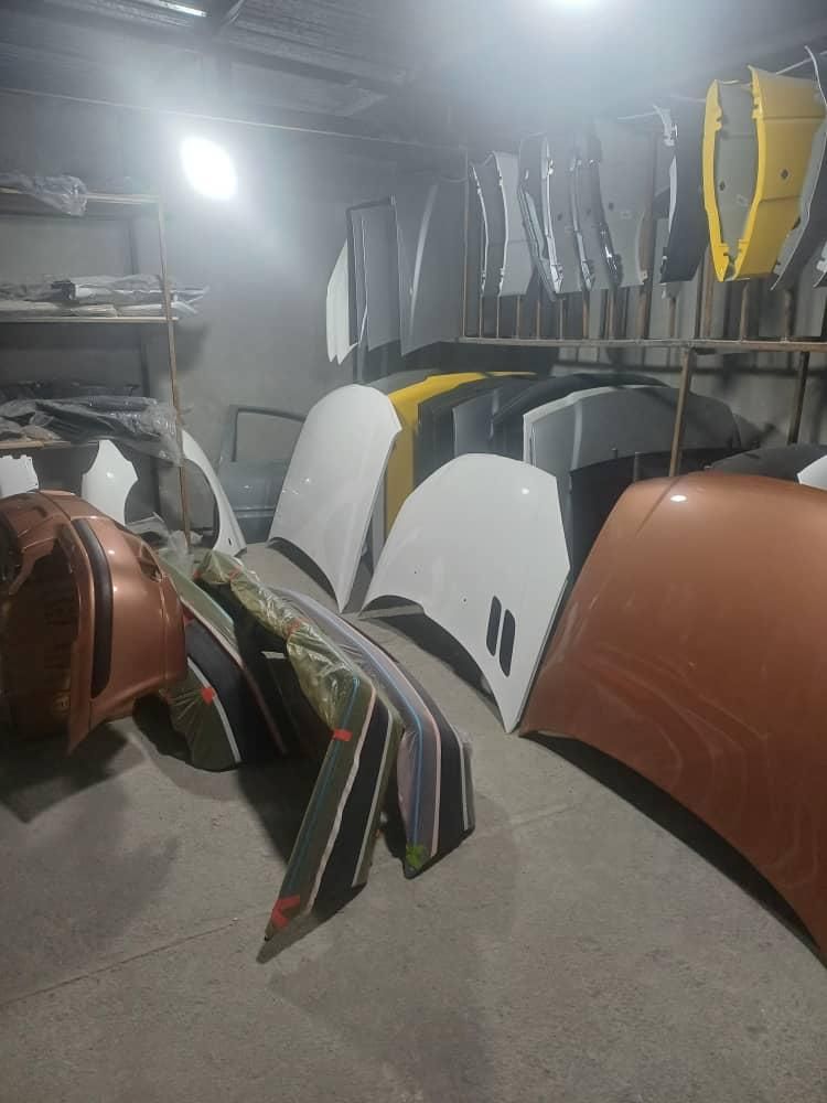 قطعات بدنه رنگ شده کاپوت گلگیر سپر چراغ|قطعات یدکی و لوازم جانبی|رباطکریم, |دیوار