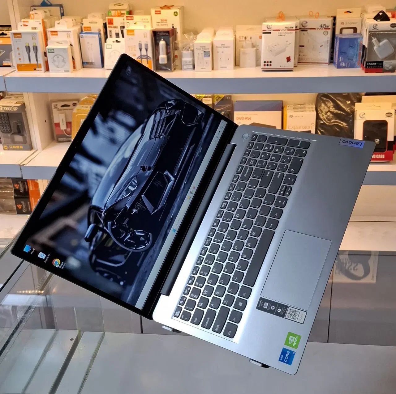 * بازار لپتاپ * i5 نسل ۱۱ با گرافیک مجزا و هارد m2|رایانه همراه|ساوه, |دیوار