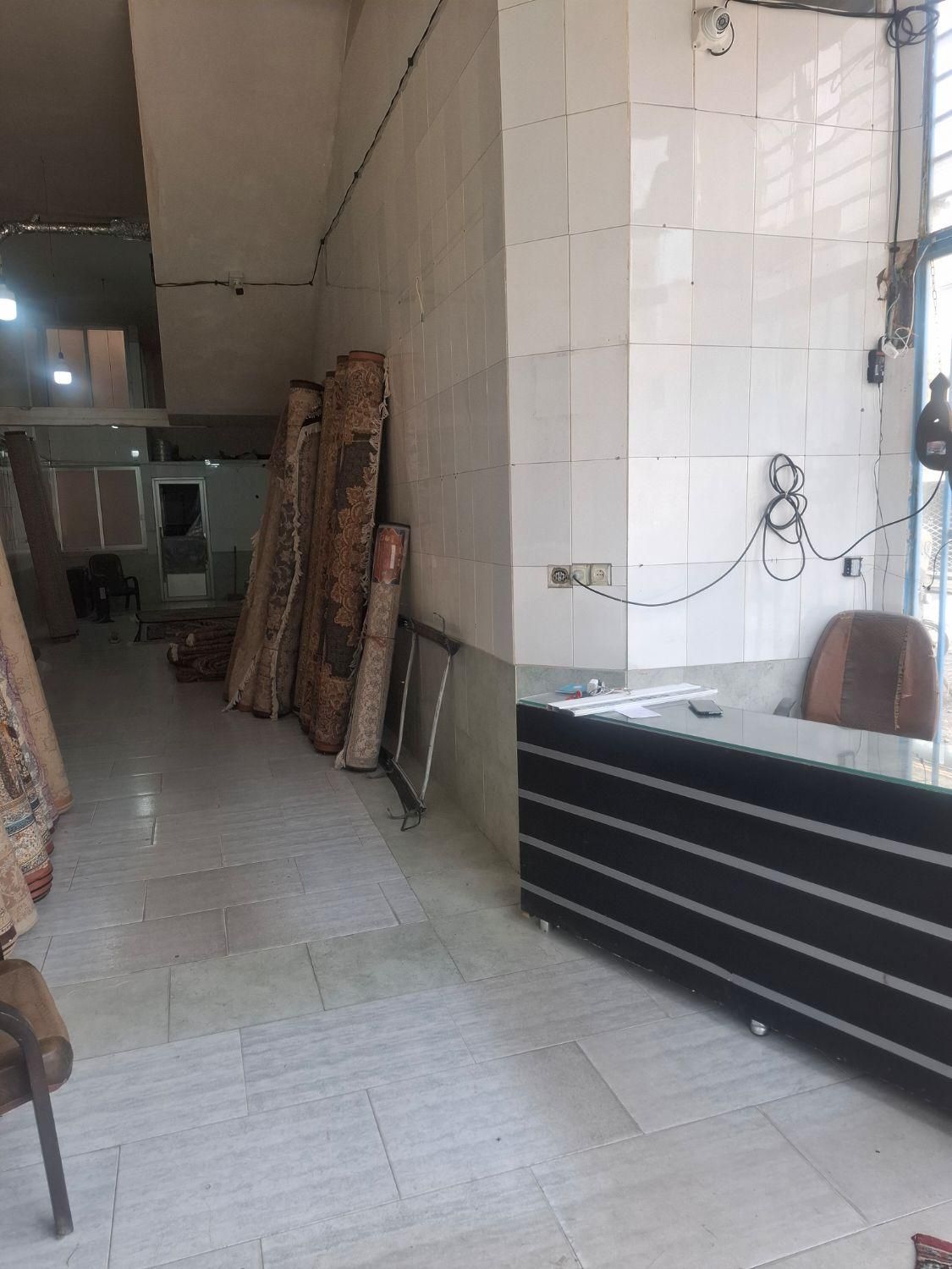 مغازه ۹۰ متری همکف چهاراه مخابرات شریعتی ۱۲|اجارهٔ مغازه و غرفه|مشهد, ولیعصر (شهرک غرب)|دیوار