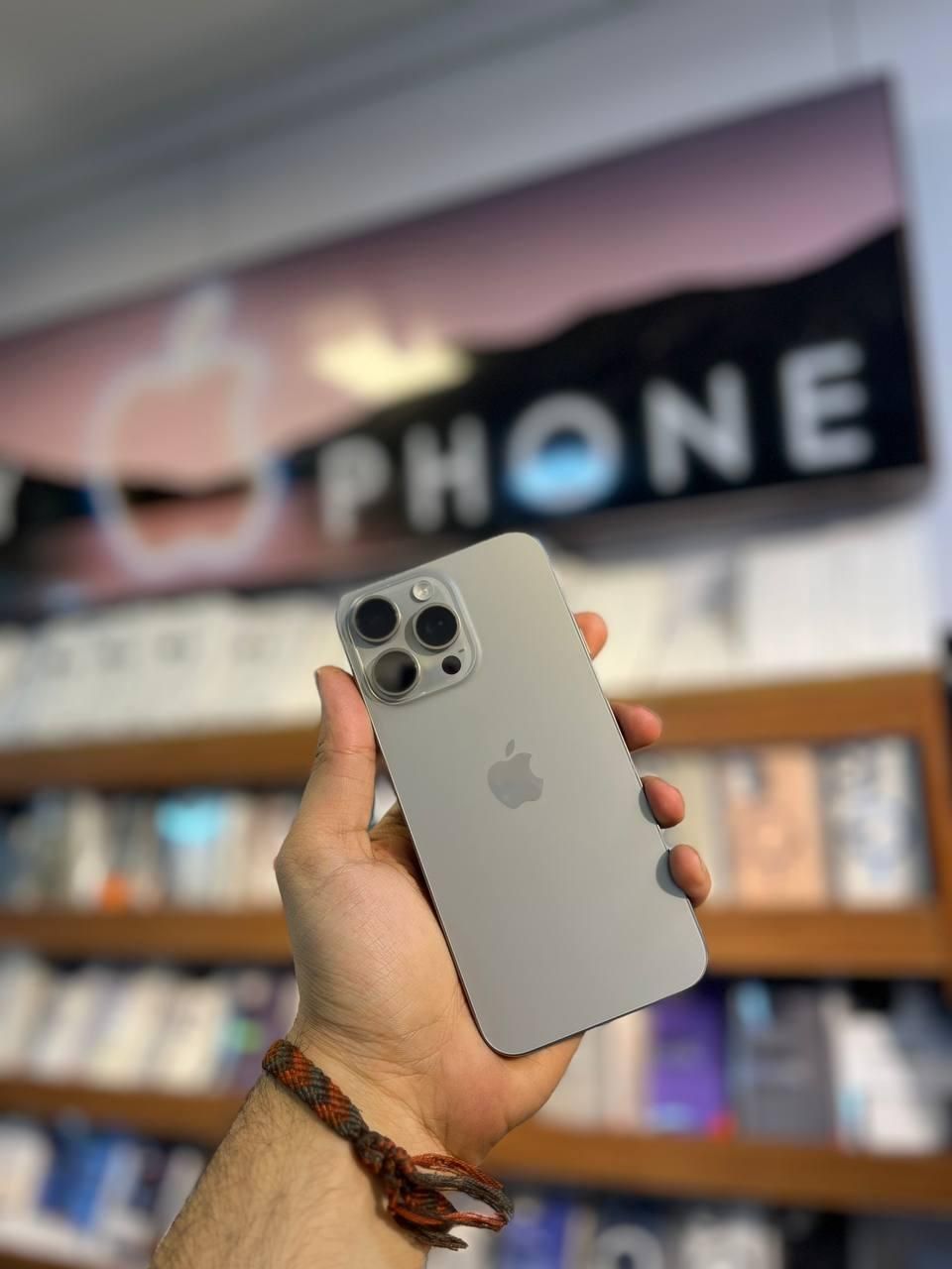 گوشی IPhone 15 Pro Max درحد صفر|موبایل|رشت, منظریه|دیوار