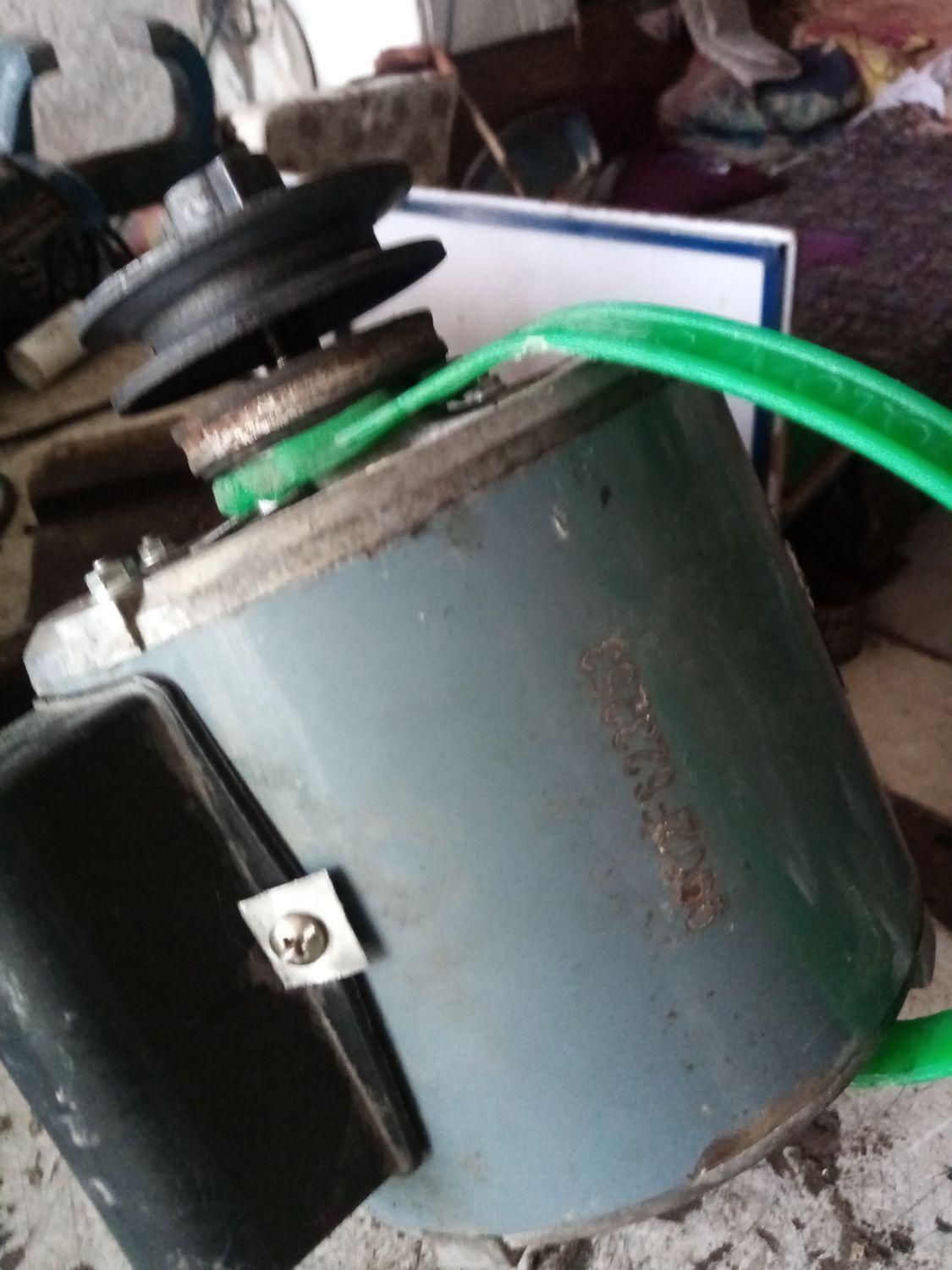 دینام کولر آبی|کولر آبی|فردیس, منظریه|دیوار