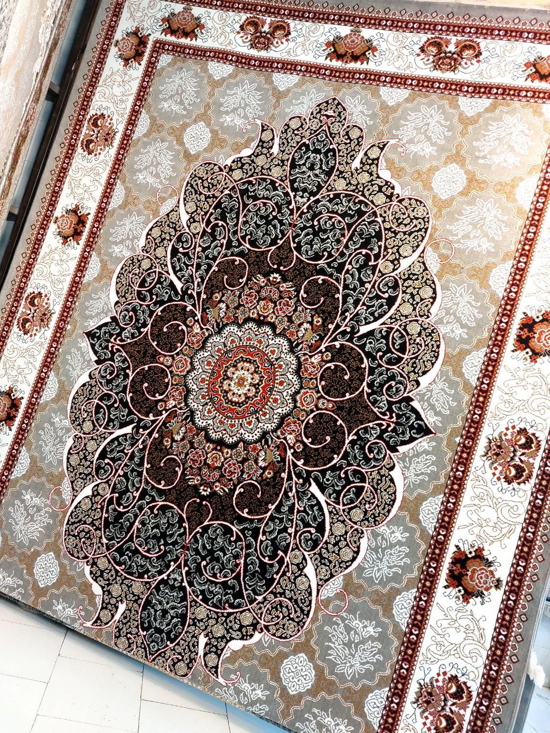 فرش ۱۲متری طرح۷۰۰شانه حاجی حسینی (طلاب) مشهد|فرش|مشهد, طلاب|دیوار