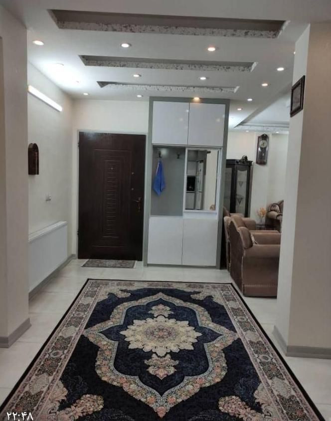 آپارتمان/طبقه اول/ سه خواب/در نبوی منش|فروش آپارتمان|اصفهان, کارلادان|دیوار