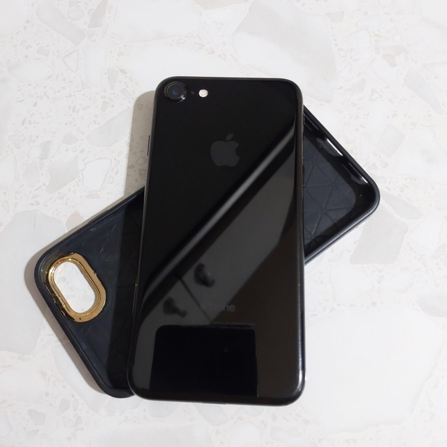 اپل iPhone 7 با حافظهٔ ۱۲۸ گیگابایت|موبایل|تهران, قاسم‌آباد|دیوار