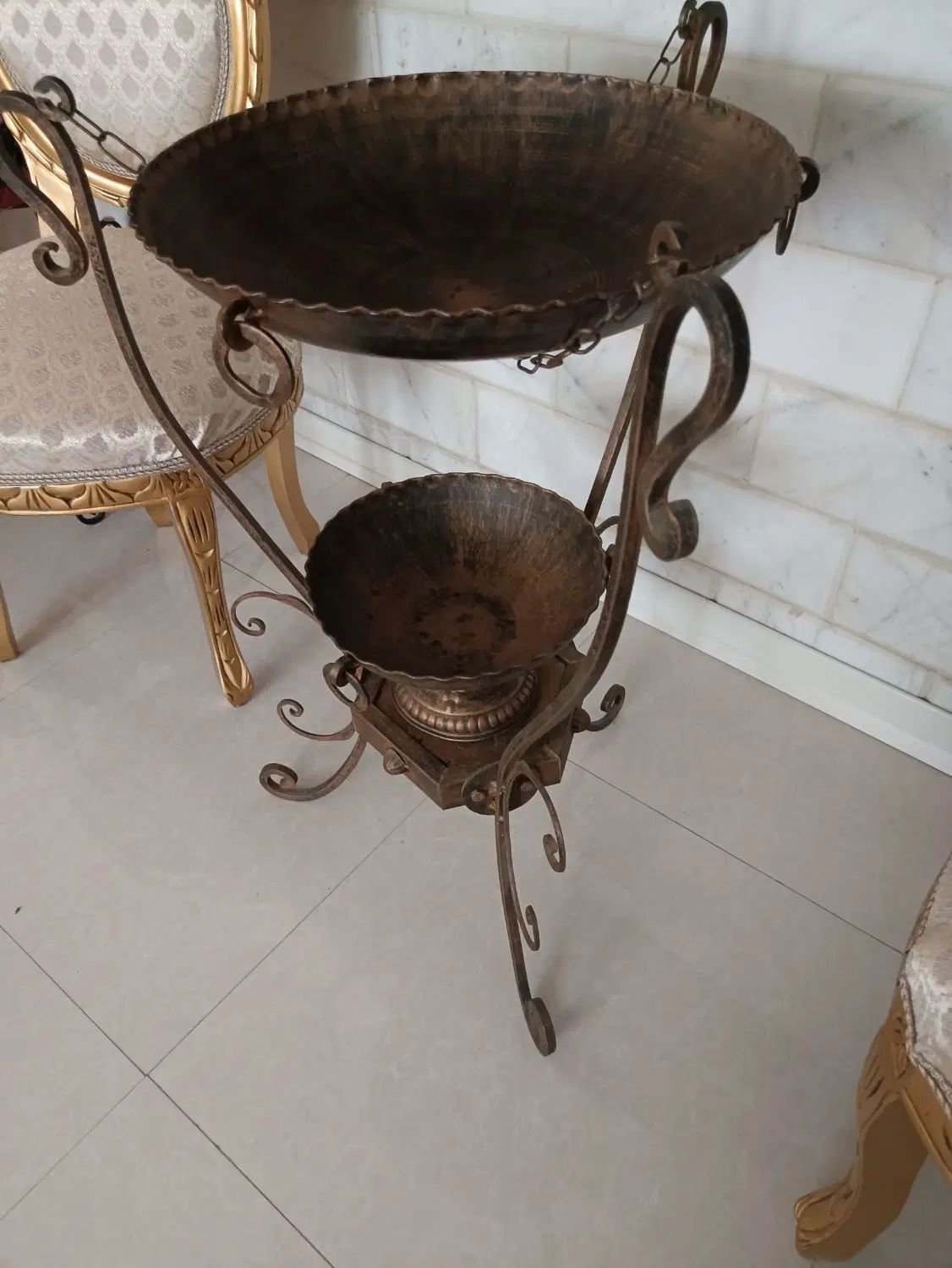 ظرف میوه یا جاشمعی فرفورژه کنار سالنی|صنایع دستی و سایر لوازم تزئینی|کرج, فاز ۳ گوهردشت|دیوار