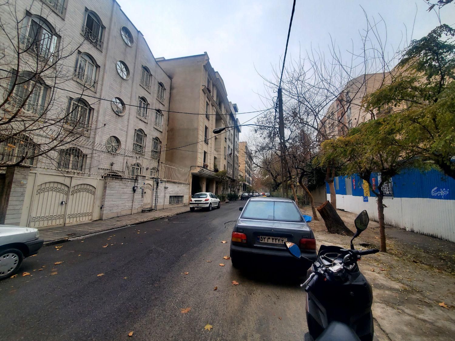 کلنگی ۵۰۰ متری هروی(۲بر جنوبی)|فروش زمین و ملک کلنگی|تهران, حسین‌آباد|دیوار