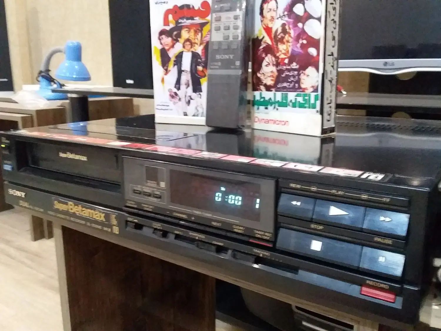 ویدیو بتاماکس سوپر ۲۰۰(فیلم کوچیک)|پخش‌کننده DVD و ویدیو|اصفهان, سپاهان‌شهر|دیوار