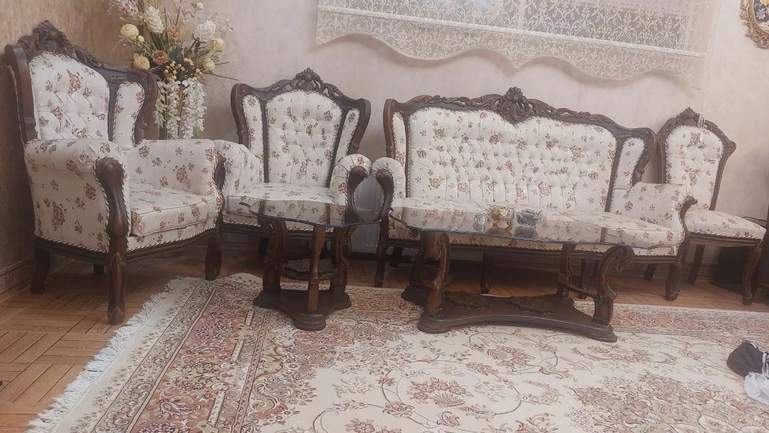 مبل چوب گردو و راحتی|مبلمان خانگی و میز عسلی|اصفهان, بوستان آینه خانه|دیوار