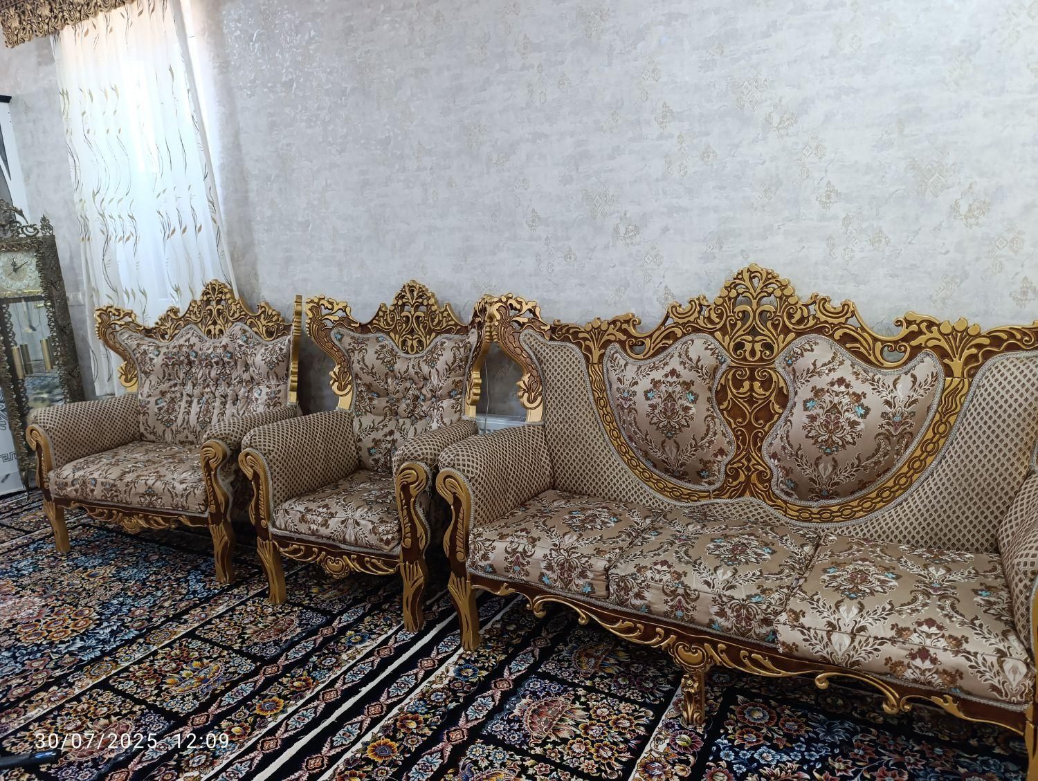 مبل سلطنتی|مبلمان خانگی و میز عسلی|چرداول, |دیوار