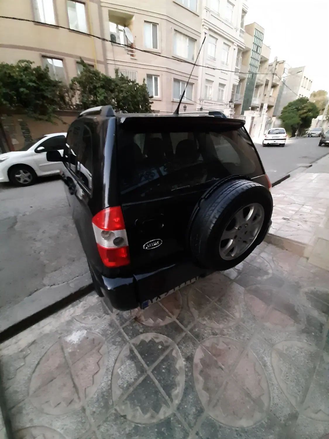 ام وی ام ایکس۳۳/مدل۹۰/زیرقیمت/کرج مهرشهرماهدشت|خودرو سواری و وانت|کرج, فاز ۲ مهرشهر|دیوار
