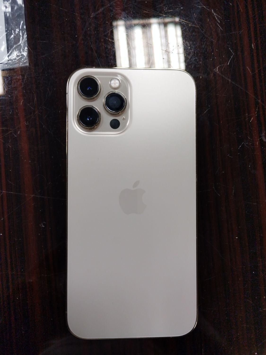 اپل iPhone 12 Pro Max با حافظهٔ ۲۵۶ گیگابایت|موبایل|شیراز, وصال|دیوار