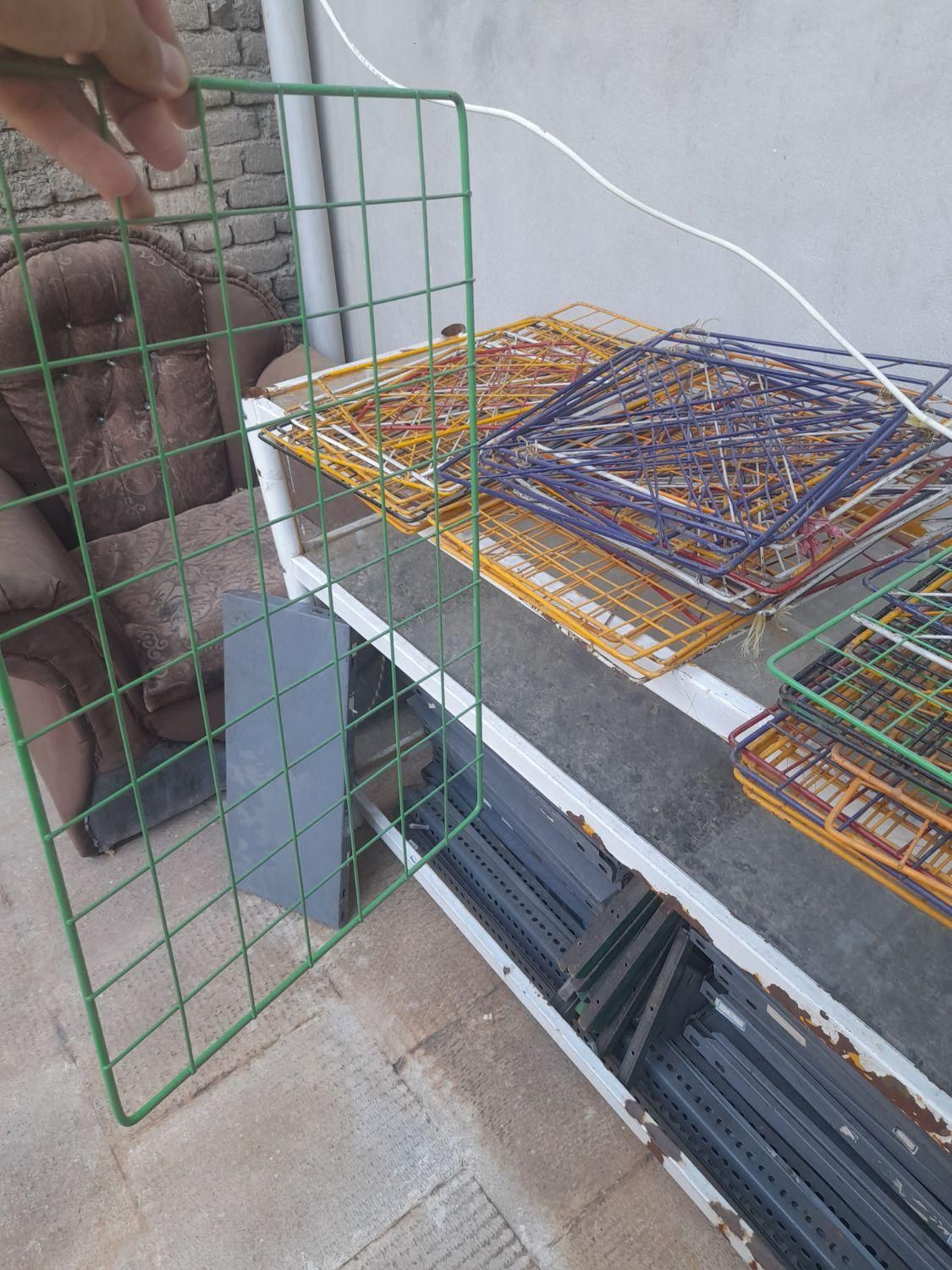 قفسه و ال آهنی و ویترین|کتابخانه، شلف، قفسههای دیواری|نقده, |دیوار