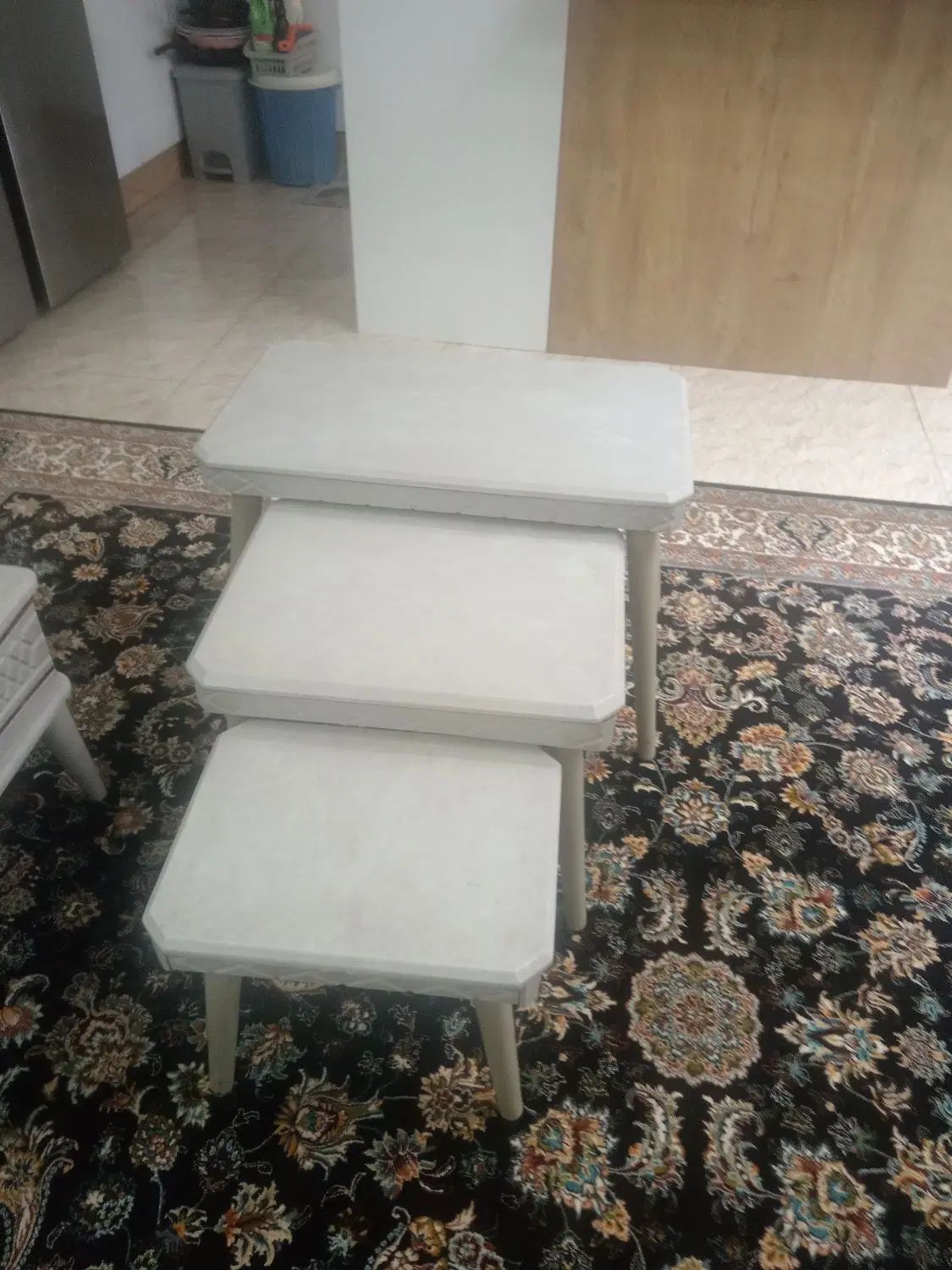 مبل 7 نفره ب همراه میز بزرگ سه تا عسلی متوسط|مبلمان خانگی و میز عسلی|رشت, تازه آباد|دیوار