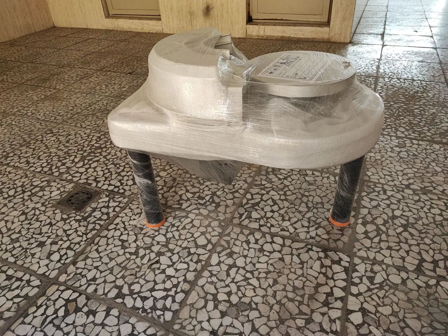 چرخ سفالگری پیریایی مدل +p150 آکبند|ماشین‌آلات صنعتی|اصفهان, بهارستان (مخابرات)|دیوار
