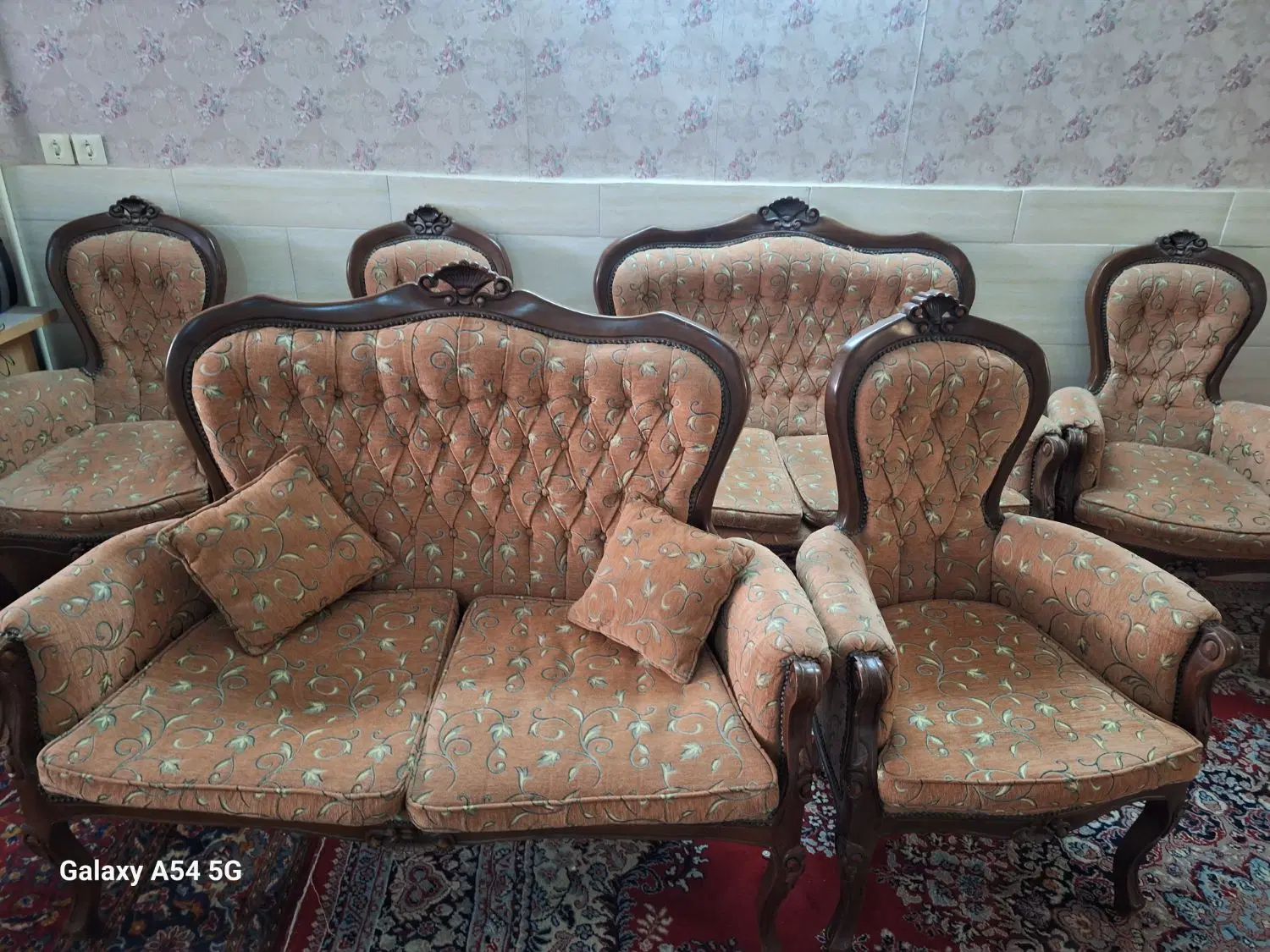 مبل ۷ نفره|مبلمان خانگی و میز عسلی|کرج, ساسانی (قلمستان)|دیوار