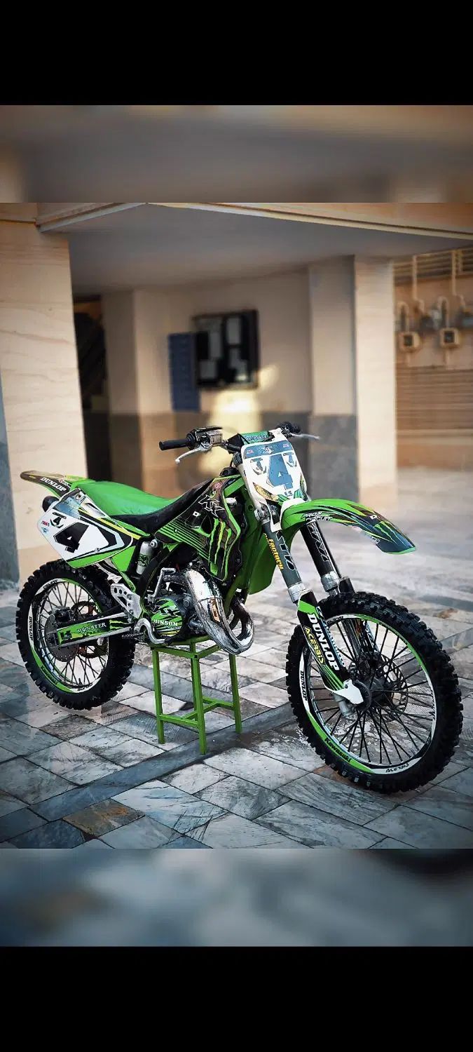 kx 125 سند|موتورسیکلت|تهران, اکباتان|دیوار