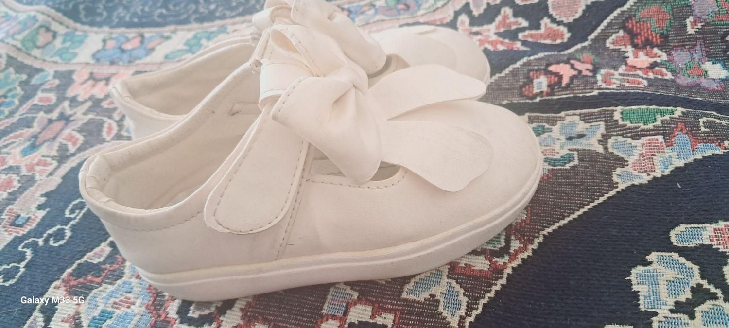 کفش دخترانه|کفش و لباس بچه|کرمان, |دیوار