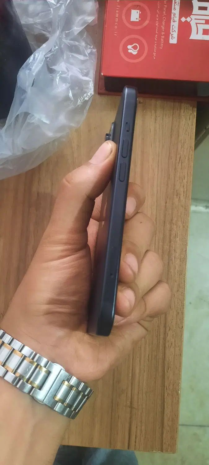اپل iPhone 15 با حافظهٔ ۱۲۸ گیگابایت آیفون۱۵ نرمال|موبایل|تهران, سعادت‌آباد|دیوار