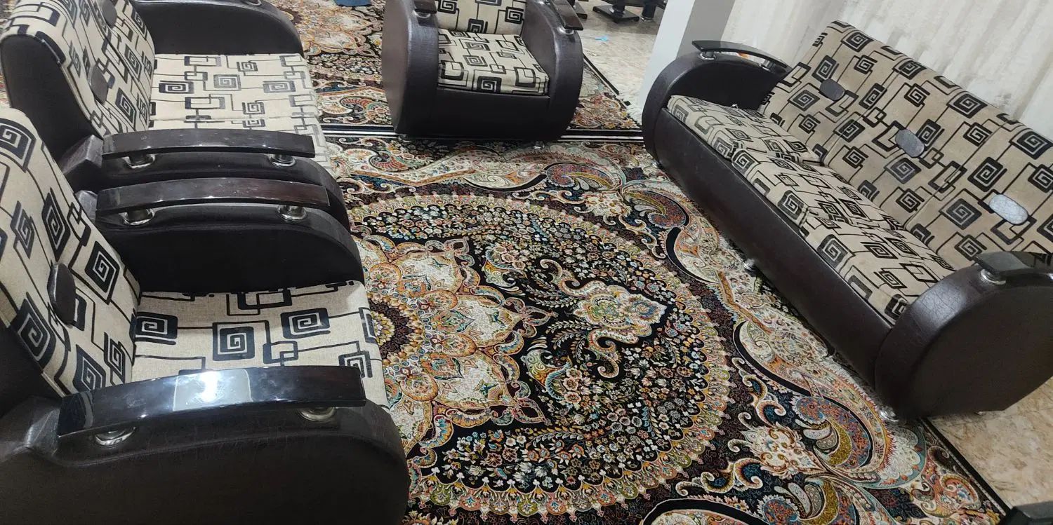 مبل 7نفره راحتی|مبلمان خانگی و میز عسلی|کرج, حسین آباد (اکبر آباد)|دیوار
