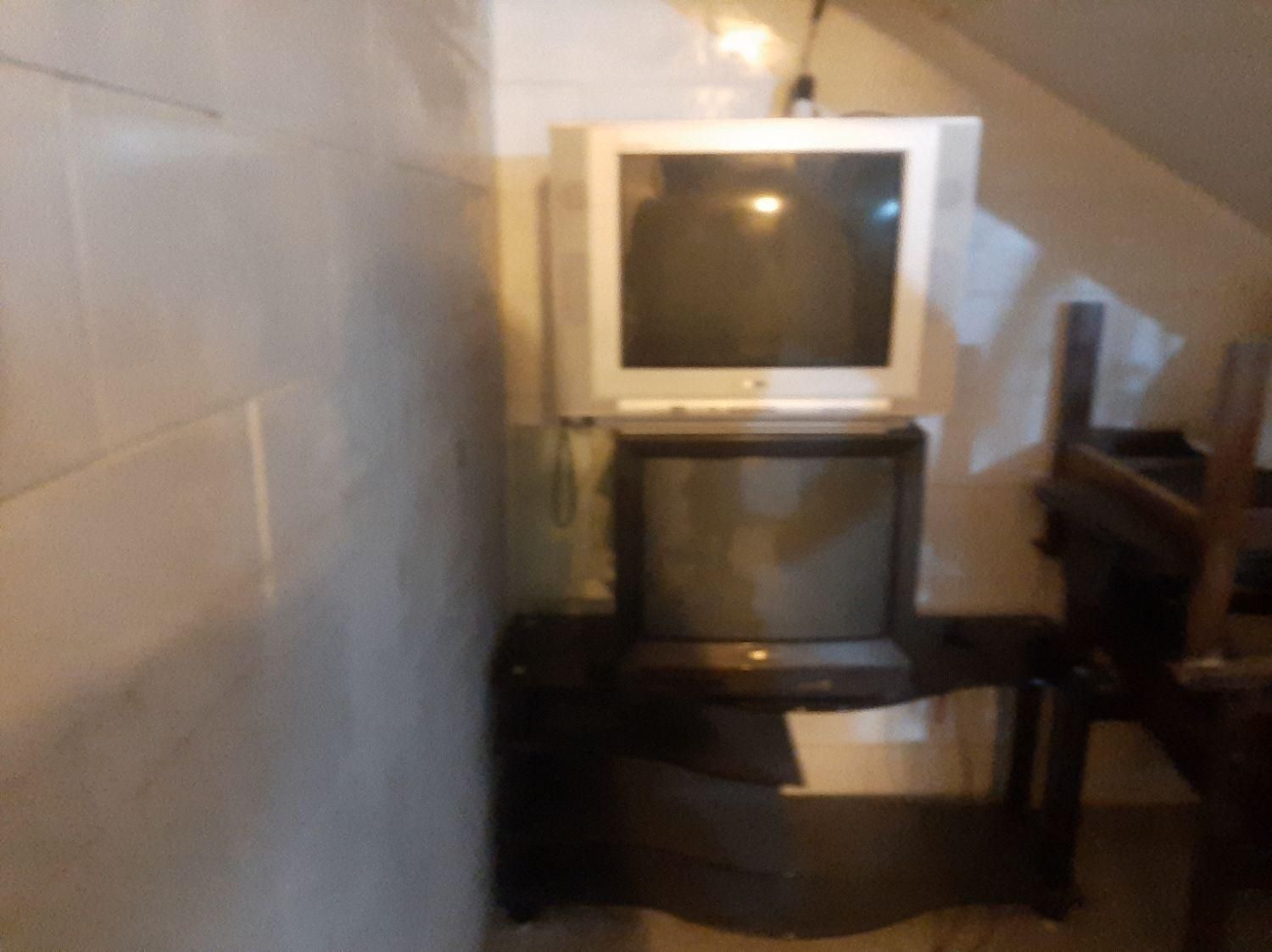 تلویزیون ناسیونال ژاپنی و آل جی کره ای|تلویزیون و پروژکتور|اصفهان, شهرک ولیعصر|دیوار