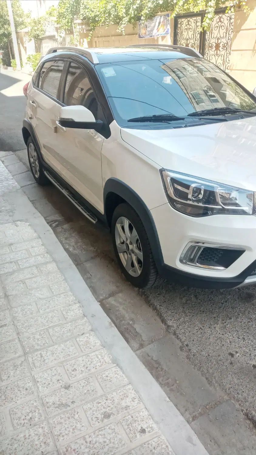 ام‌وی‌ام X22 دنده‌ای اسپرت لاکچری، مدل ۱۴۰۱|خودرو سواری و وانت|کرج, شهرک بنفشه|دیوار