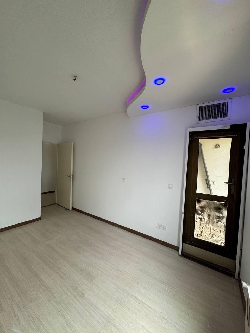 پردیس ۷۶ متر خیابان معلم فاز ۳ شخصی ساز|فروش آپارتمان|پردیس, فاز ۳|دیوار