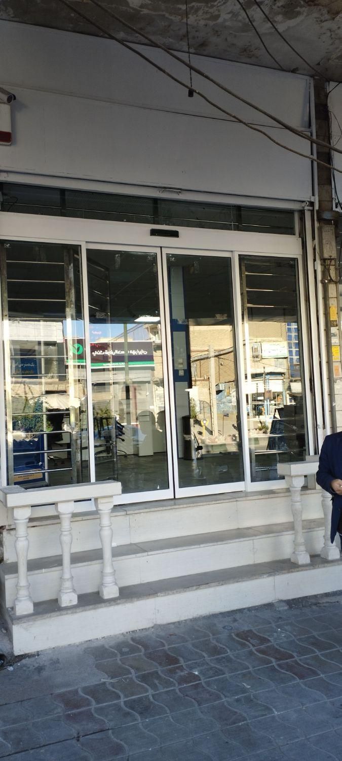 شیشه سکوریت کرکره برقی و درب اتوماتیک طهماسبی|خدمات پیشه و مهارت|خرمآباد, |دیوار