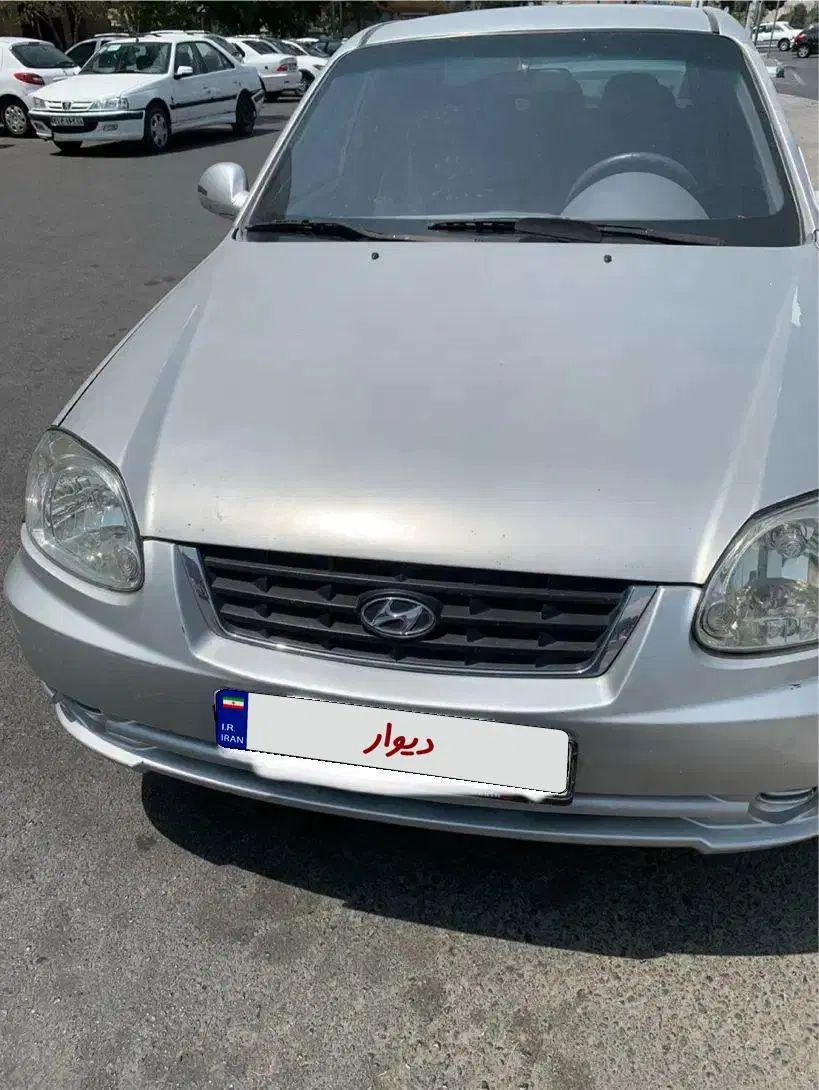 هیوندای ورنا دنده‌ای، مدل ۱۳۸۳ ۱۶۰۰cc|خودرو سواری و وانت|تهران, تهران پارس|دیوار