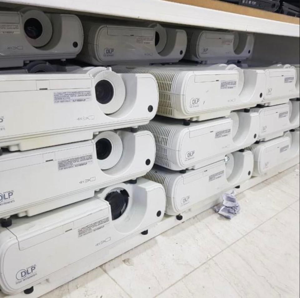 ویدیو پروژکتور تصویر بزرگ دیتا پروژکشن Projector|تلویزیون و پروژکتور|شیراز, زرهی|دیوار