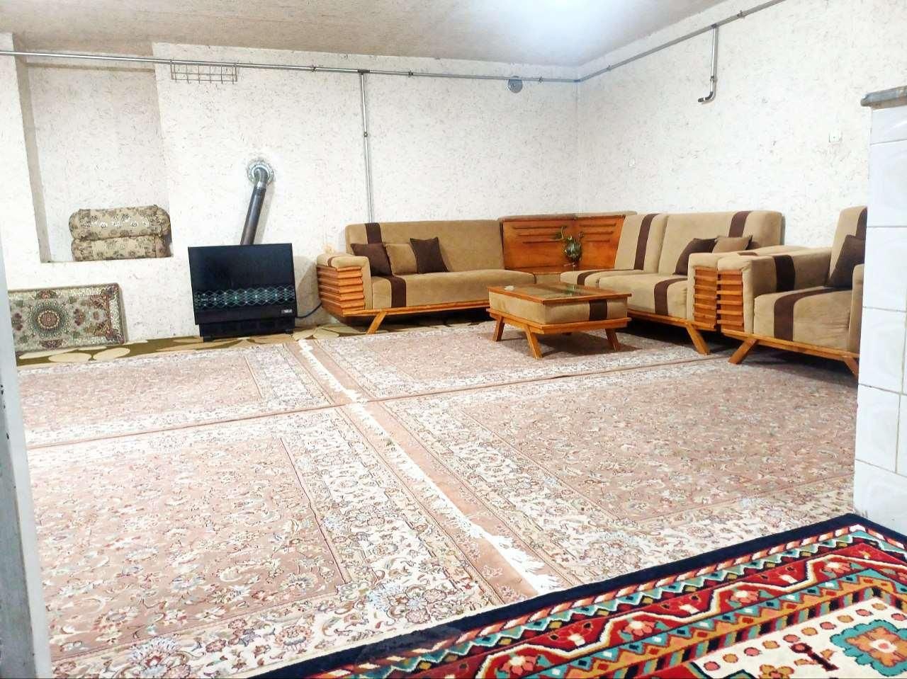 سوییت خانه منزل حیاط دار پارکینگ دار در جوانرود|اجارهٔ کوتاه‌مدت آپارتمان و سوئیت|جوانرود, |دیوار