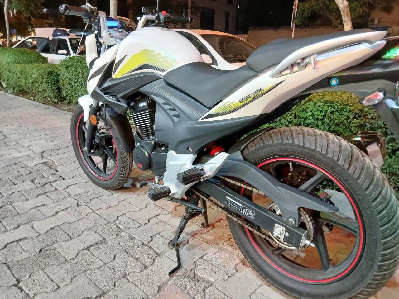 موتور پیشرو طرح پالس 200 cc|موتورسیکلت|مشهد, شهرآرا|دیوار