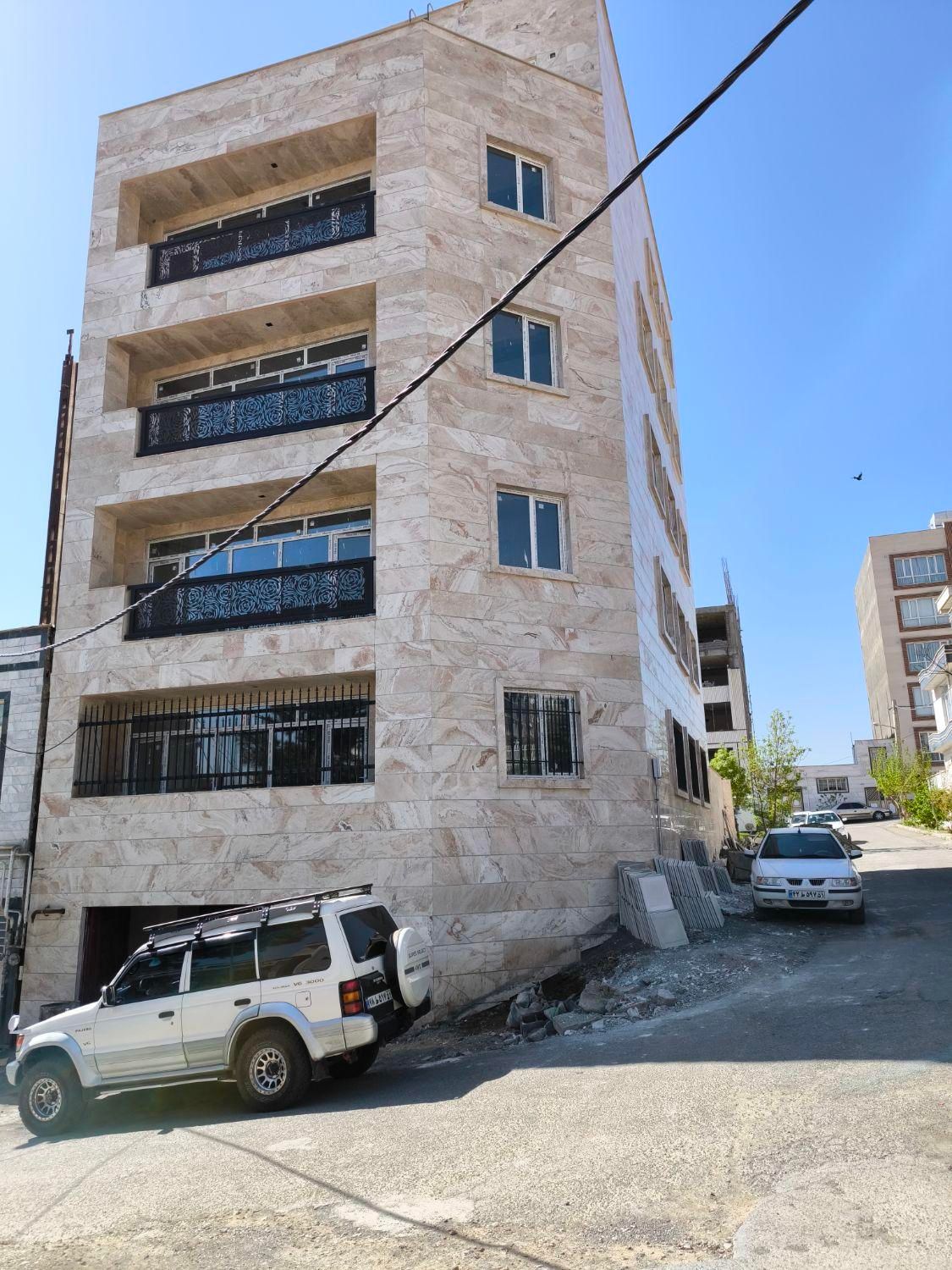 فروش آپارتمان ۱۵۰ متری ۴ خوابه|فروش آپارتمان|سنندج, |دیوار