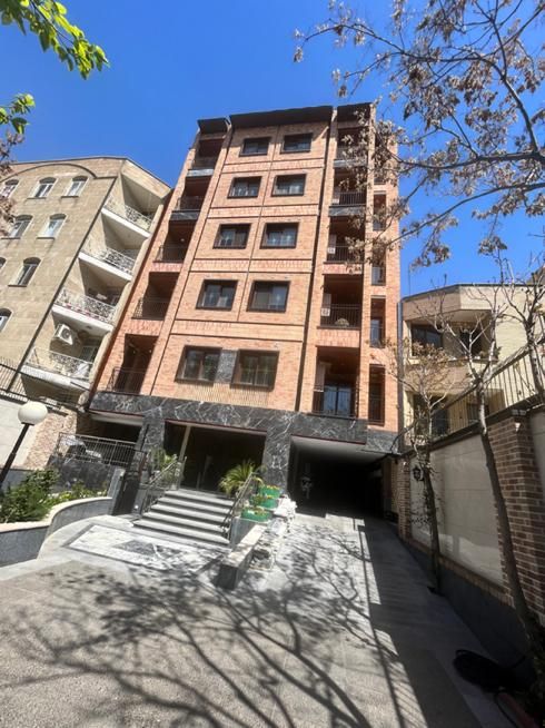 فروش آپارتمان ۱۴۲ متری ۳ خوابه در کرمان گلبرگ فول|فروش آپارتمان|تهران, کرمان|دیوار