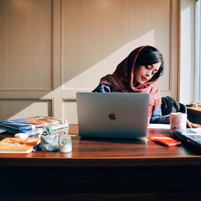 دارالترجمه - دفتر ترجمه - انگلیسی آلمانی ناتی|خدمات پیشه و مهارت|تهران, سلسبیل جنوبی|دیوار