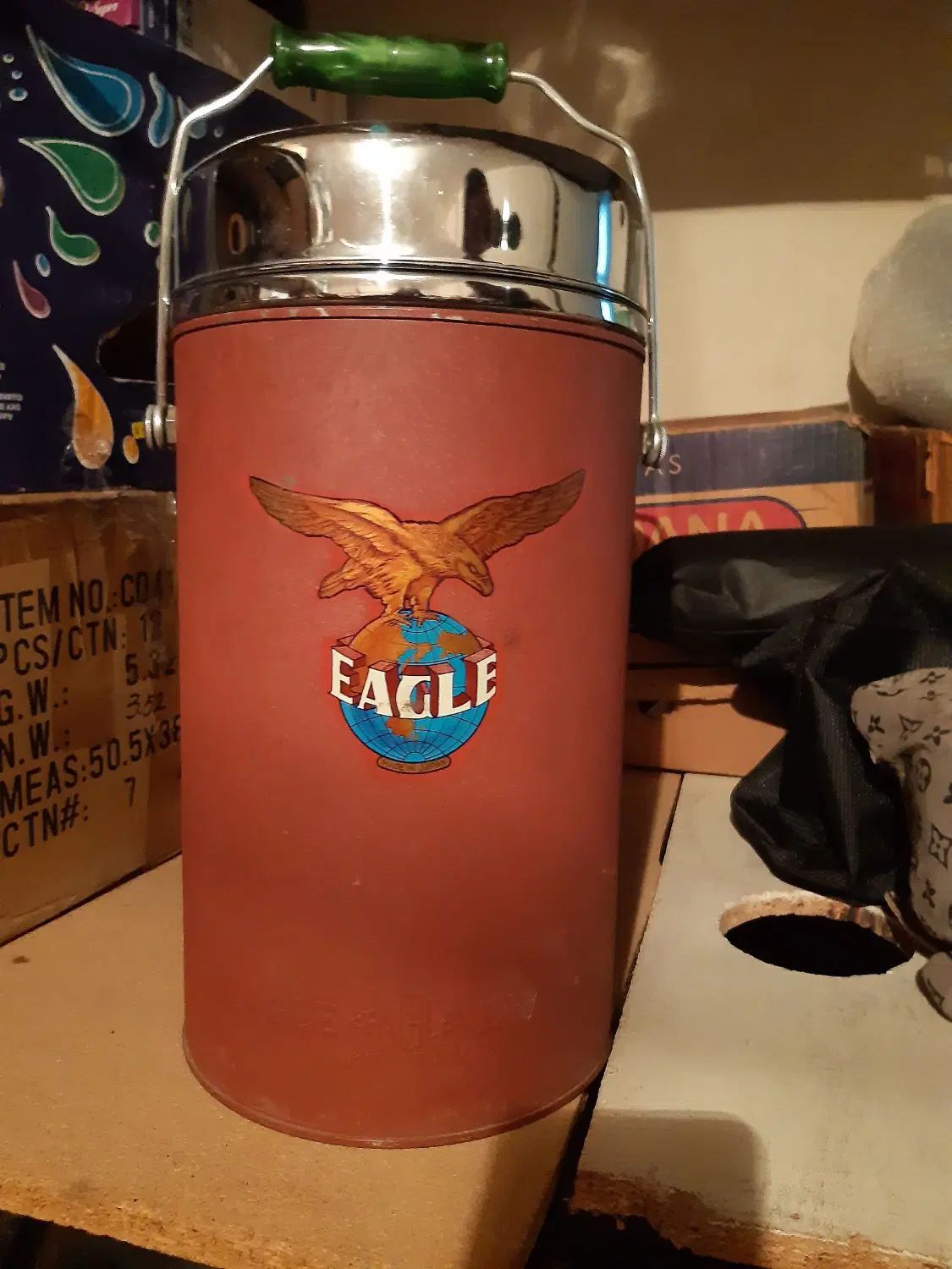 کلمن استوانه ای قدیمی مارک eagle|خوردنی و آشامیدنی|تهران, پاسداران|دیوار