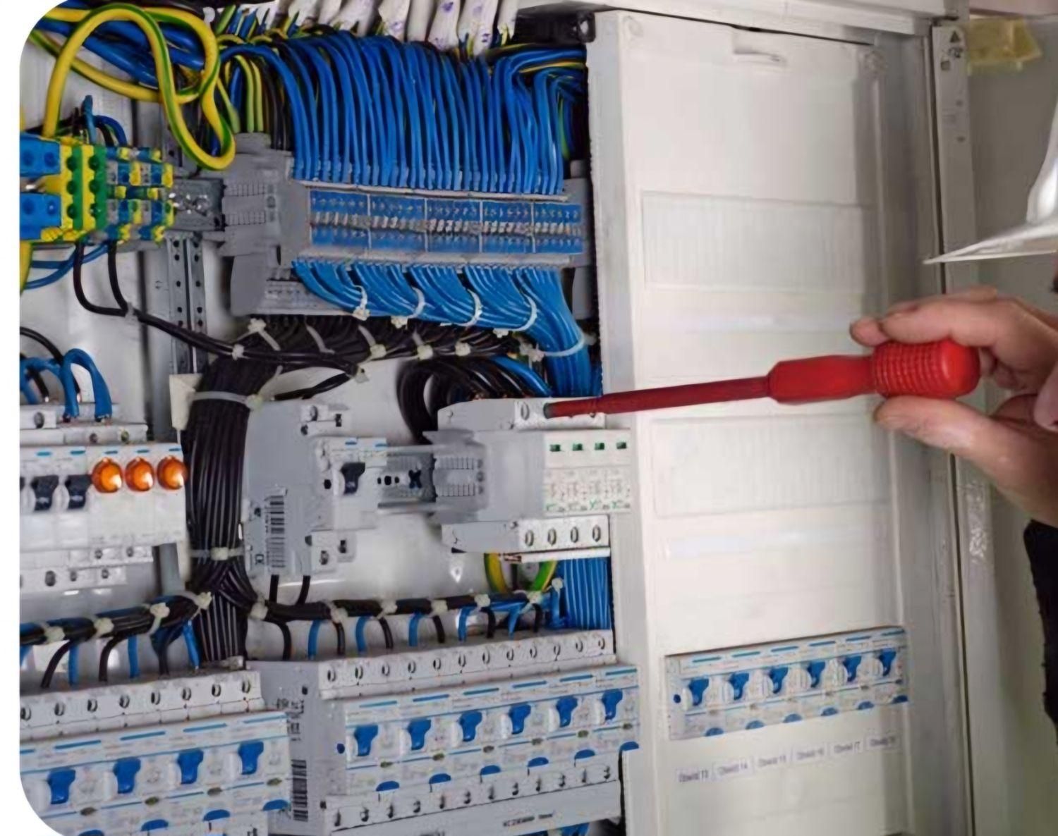 برقکار،تعمیرات برق خانگی صنعتی.تابلو کولر اسپیلت|خدمات پیشه و مهارت|اهواز, گلستان|دیوار