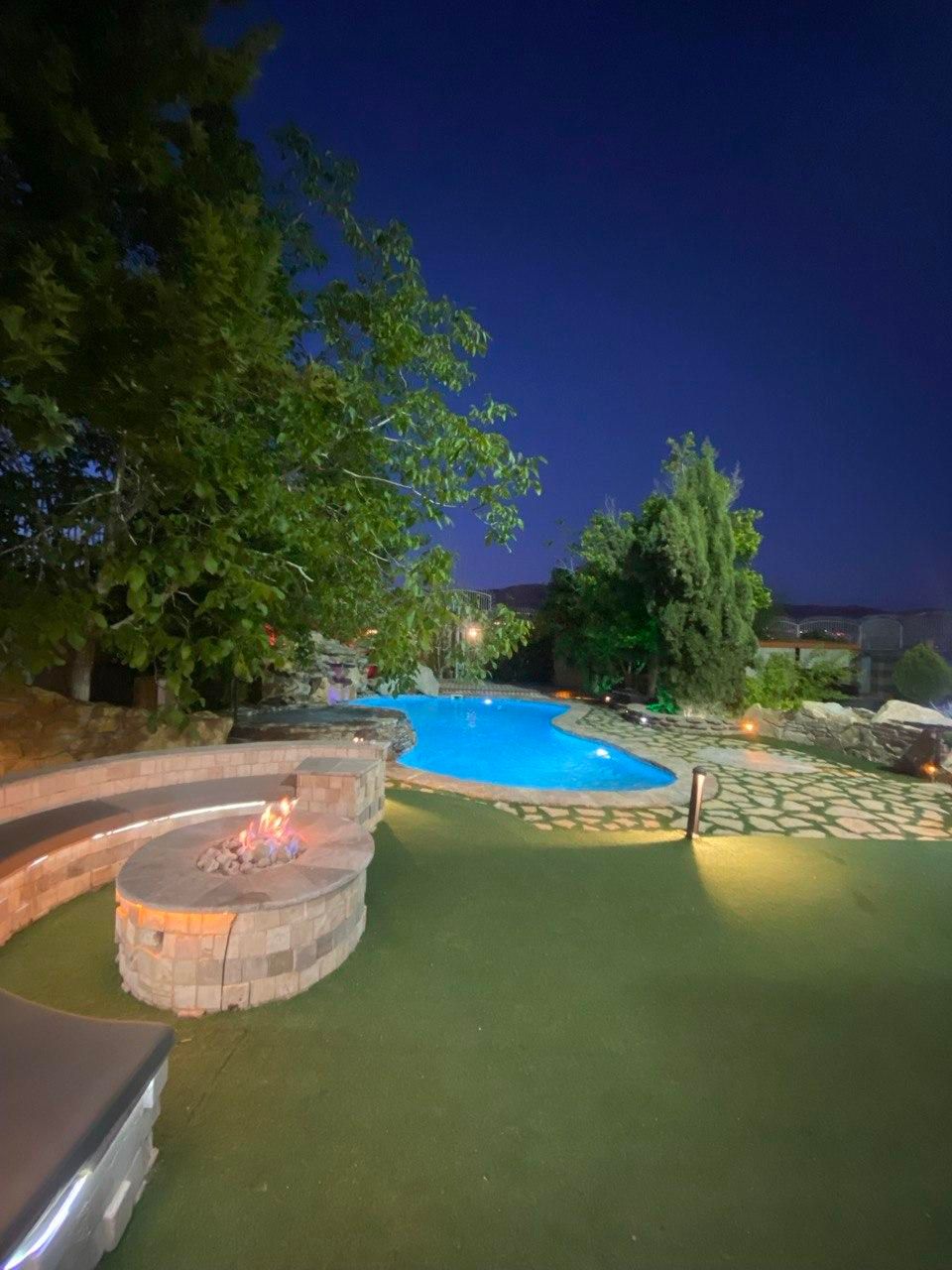 اجاره باغ ویلا|اجارهٔ کوتاه‌مدت ویلا و باغ|صدرا-فارس, باغشهر گلبهار صدرا|دیوار