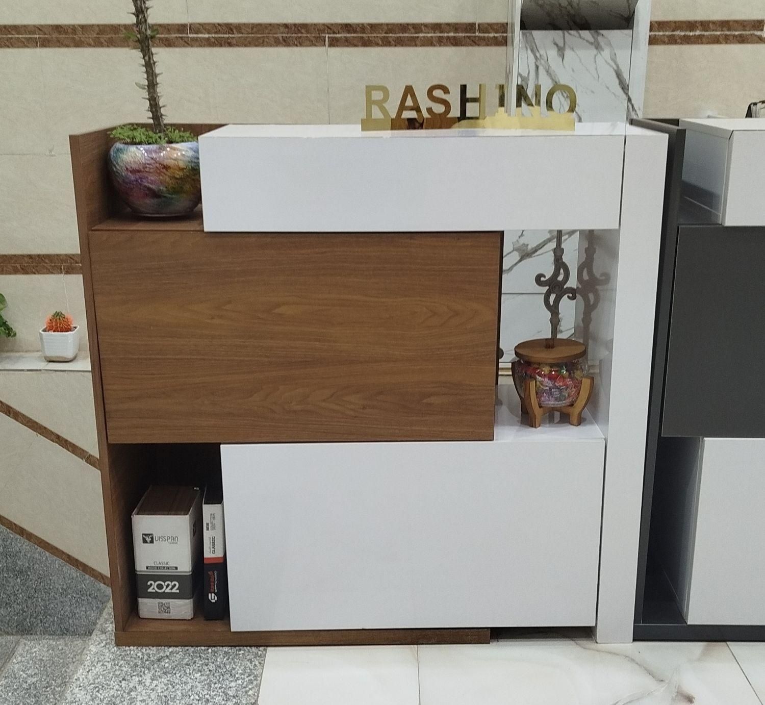 جاکفشی لوکس پینترسی کد۳۲۴|جاکفشی، کمد، دراور|همدان, |دیوار