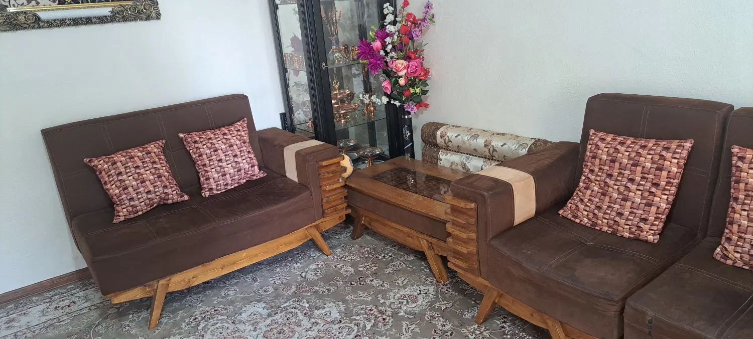 فروش مبل دست دوم راحتی ال|مبلمان خانگی و میز عسلی|تهران, شهید فکوری|دیوار