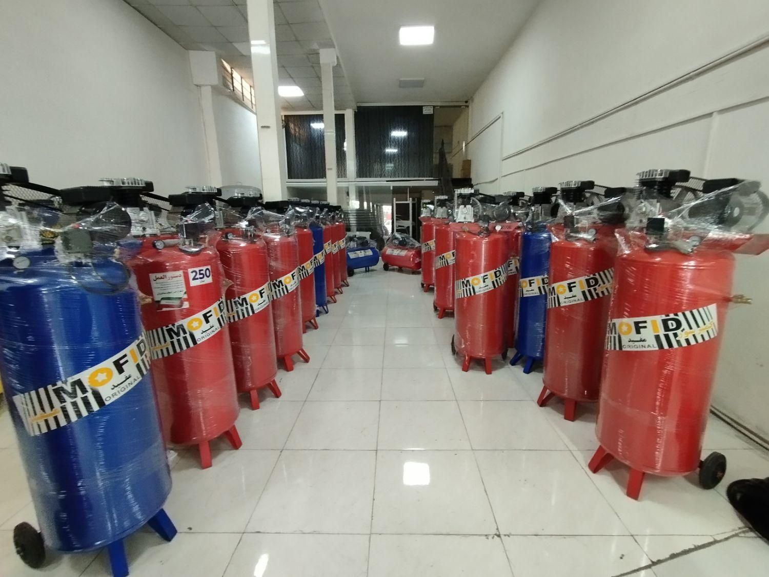 کارخانه تولید و پخش کمپرسور باد مفید از ۱۰۰تا ۱۰۰۰|ماشین‌آلات صنعتی|تهران, حسین‌آباد|دیوار