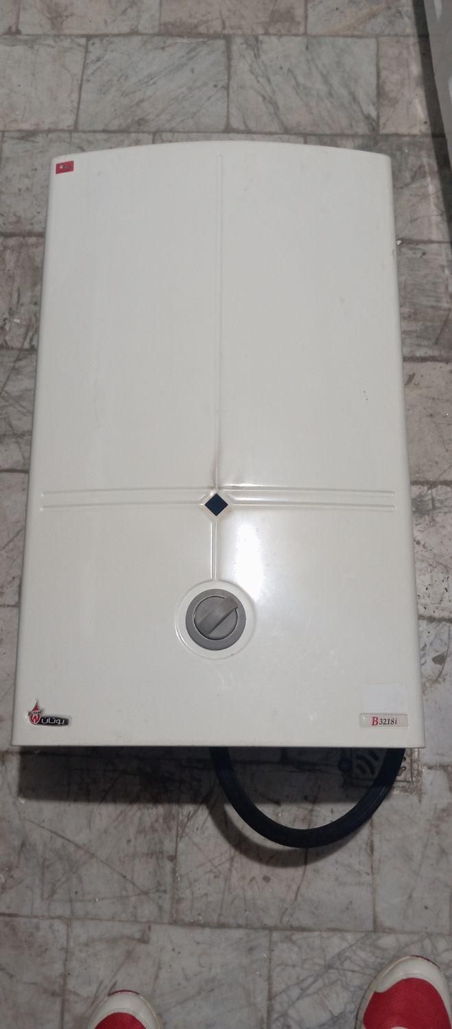 خریدار آبگرمکن دیواری و زمینی وپکیج|خدمات پیشه و مهارت|اراک, |دیوار