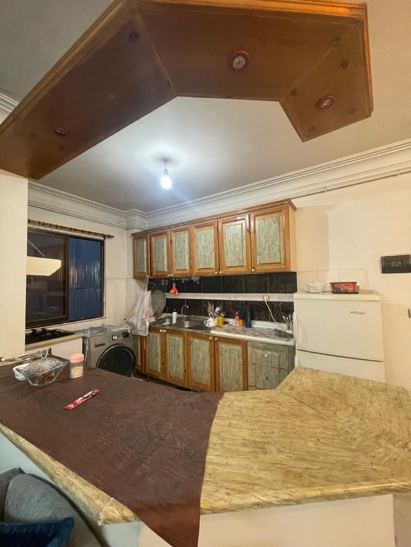 ۸۰متری/۲خواب/طبقه اول/پارکینگ/نزدیک بر اصلی|اجارهٔ آپارتمان|رشت, شهرک قدس|دیوار