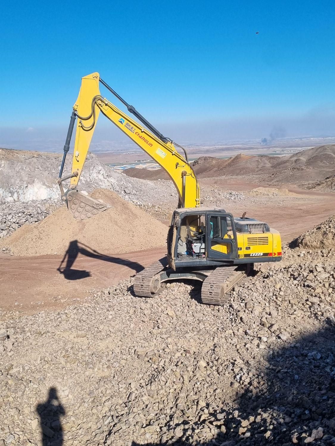 تخریب،خاکبرداری اجاره بیل مکانیکی مینی بیل|خدمات حمل و نقل|تهران, الهیه|دیوار