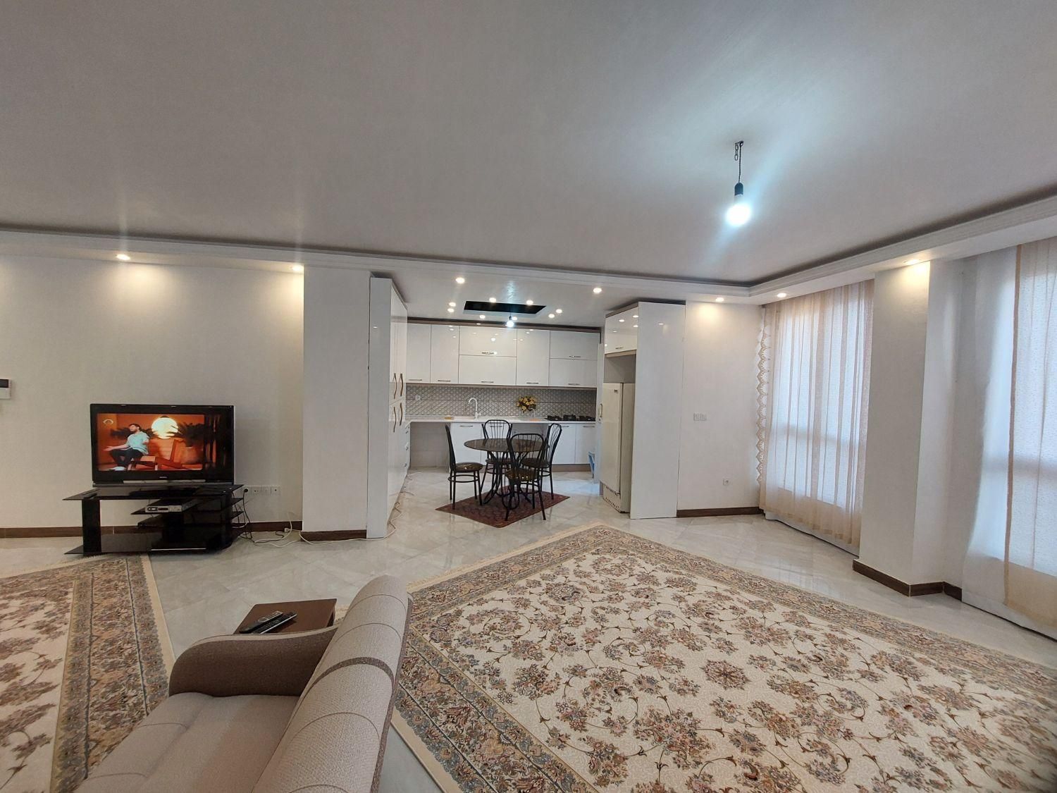 آپارتمان شهرک ولیعصر ۱۲۰ متر|فروش آپارتمان|ورامین, |دیوار