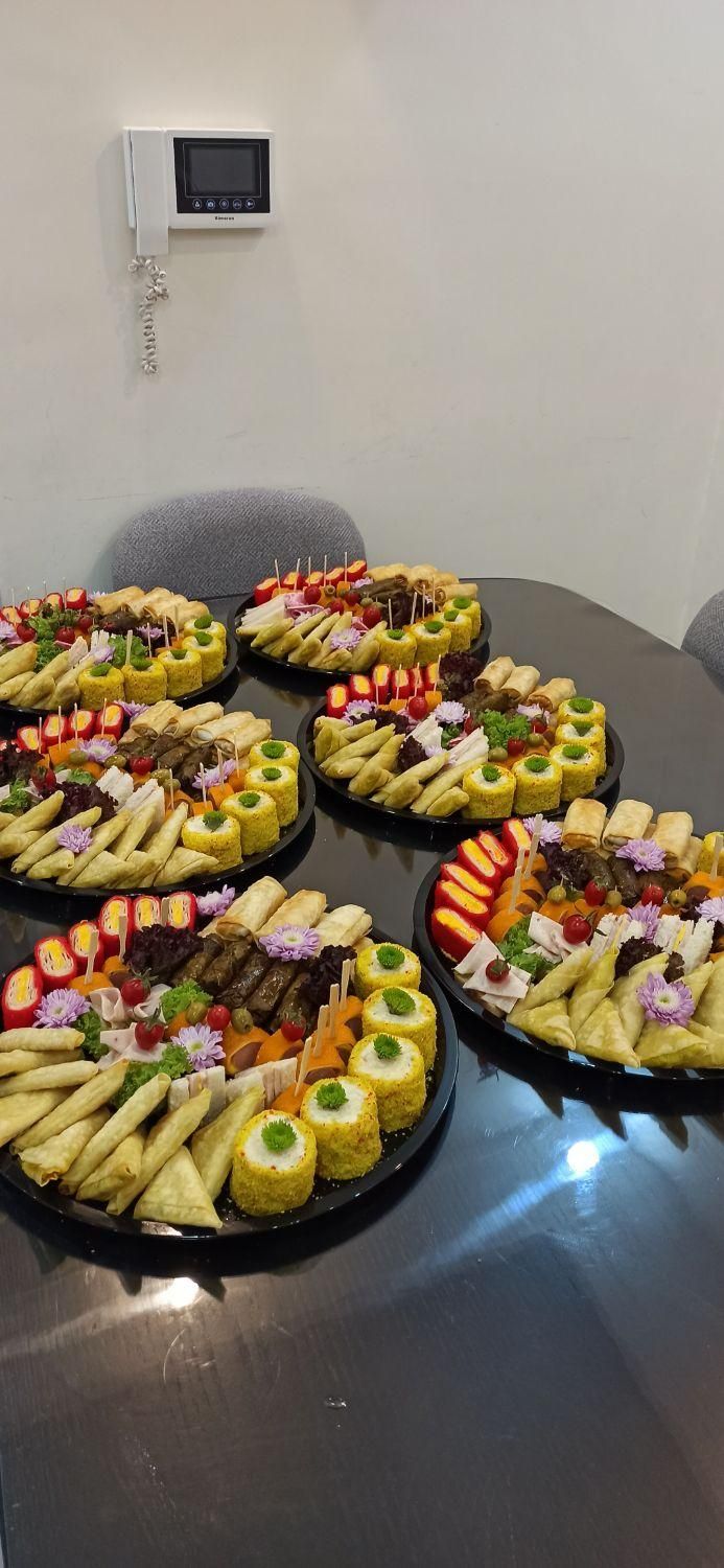 فینگرفود/مزه/دسر/میوه|خدمات پذیرایی، مراسم|پردیس, فاز ۳|دیوار