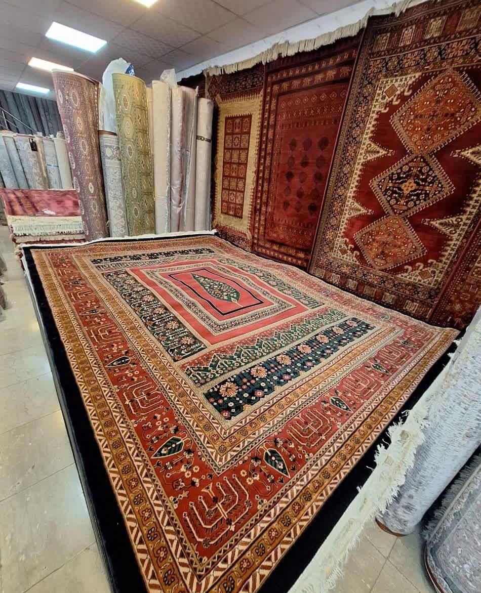 فرش ۹ متری بلوچی ۷۰۰ شانه شکیب ۷۰ طرح|فرش|مشهد, امیر|دیوار