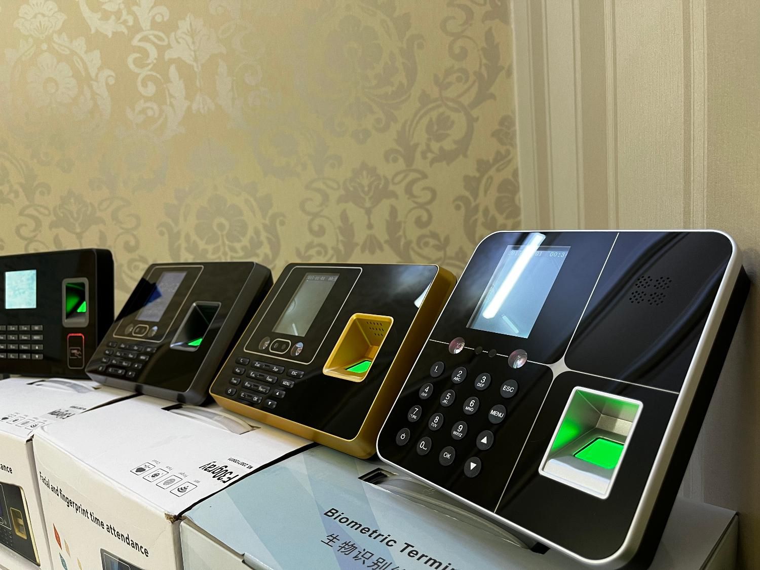 مدیریت و کنترل از راه دور پرسنل ، حضور و غیاب ابری|دفتر کار|اصفهان, شاهزید|دیوار