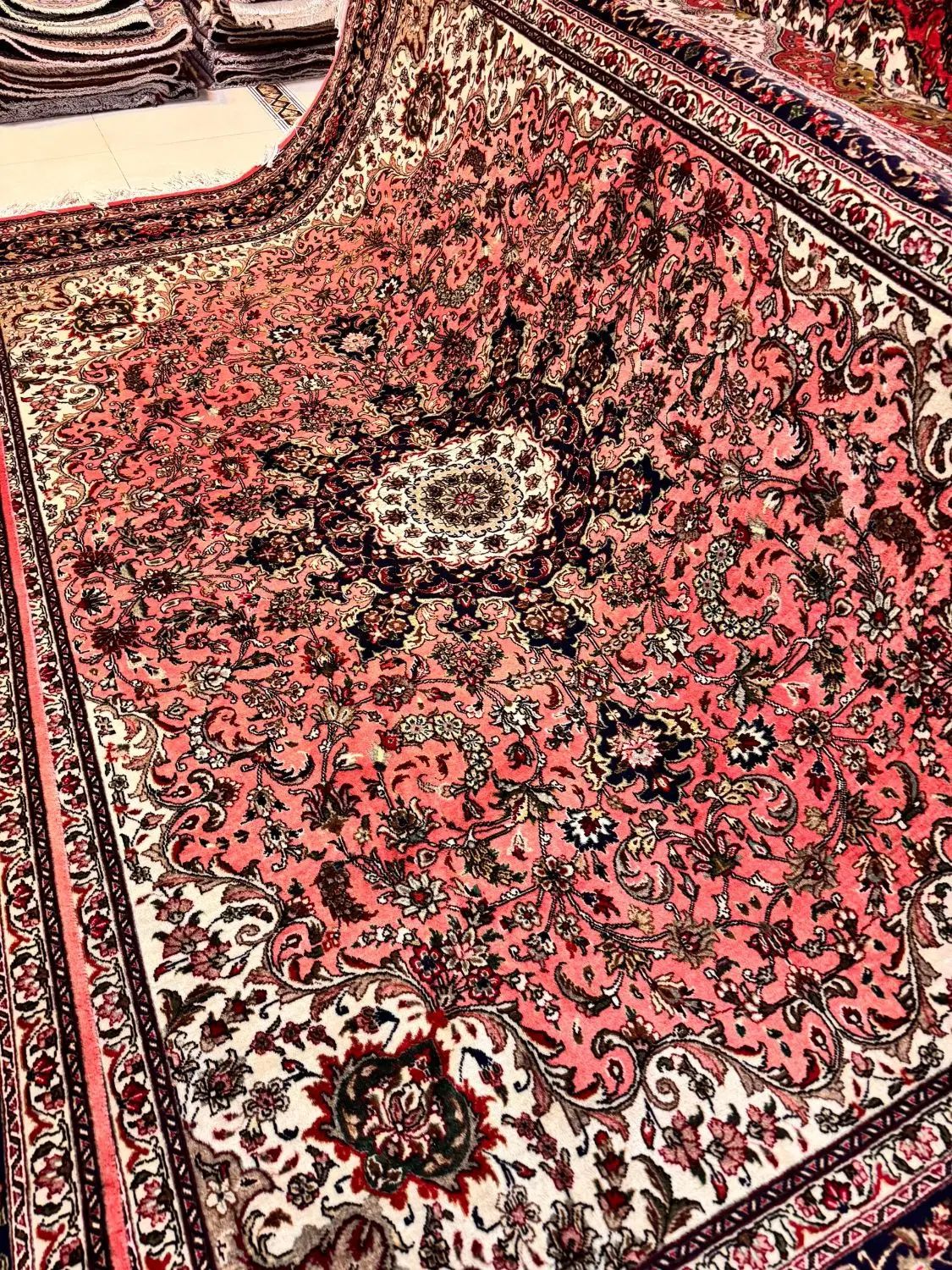 جفت ۹ متری تبریز پیازی بسیار خوش نقشه|فرش|تهران, جهاد|دیوار