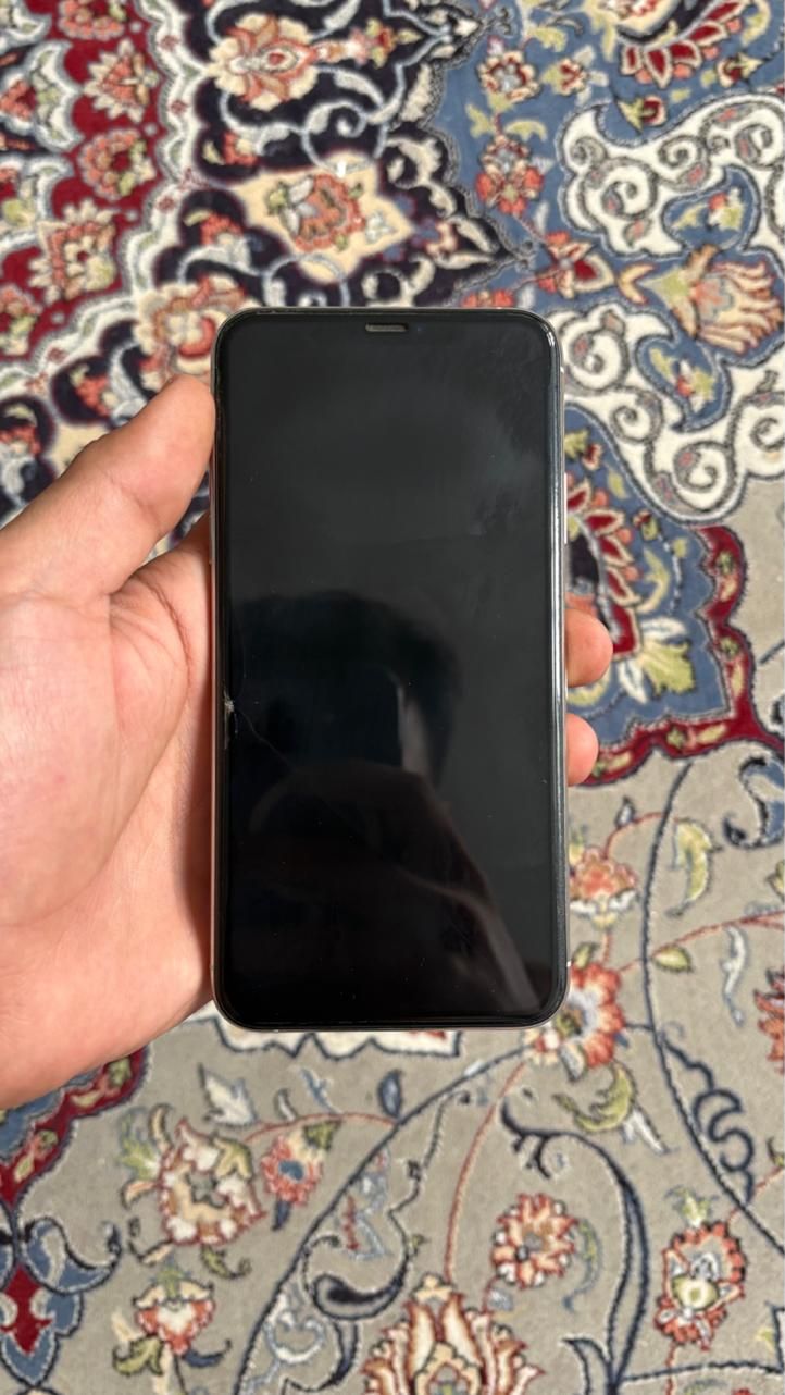 اپل iPhone 11 Pro Max با حافظهٔ ۲۵۶ گیگابایت|موبایل|محمدشهر, |دیوار