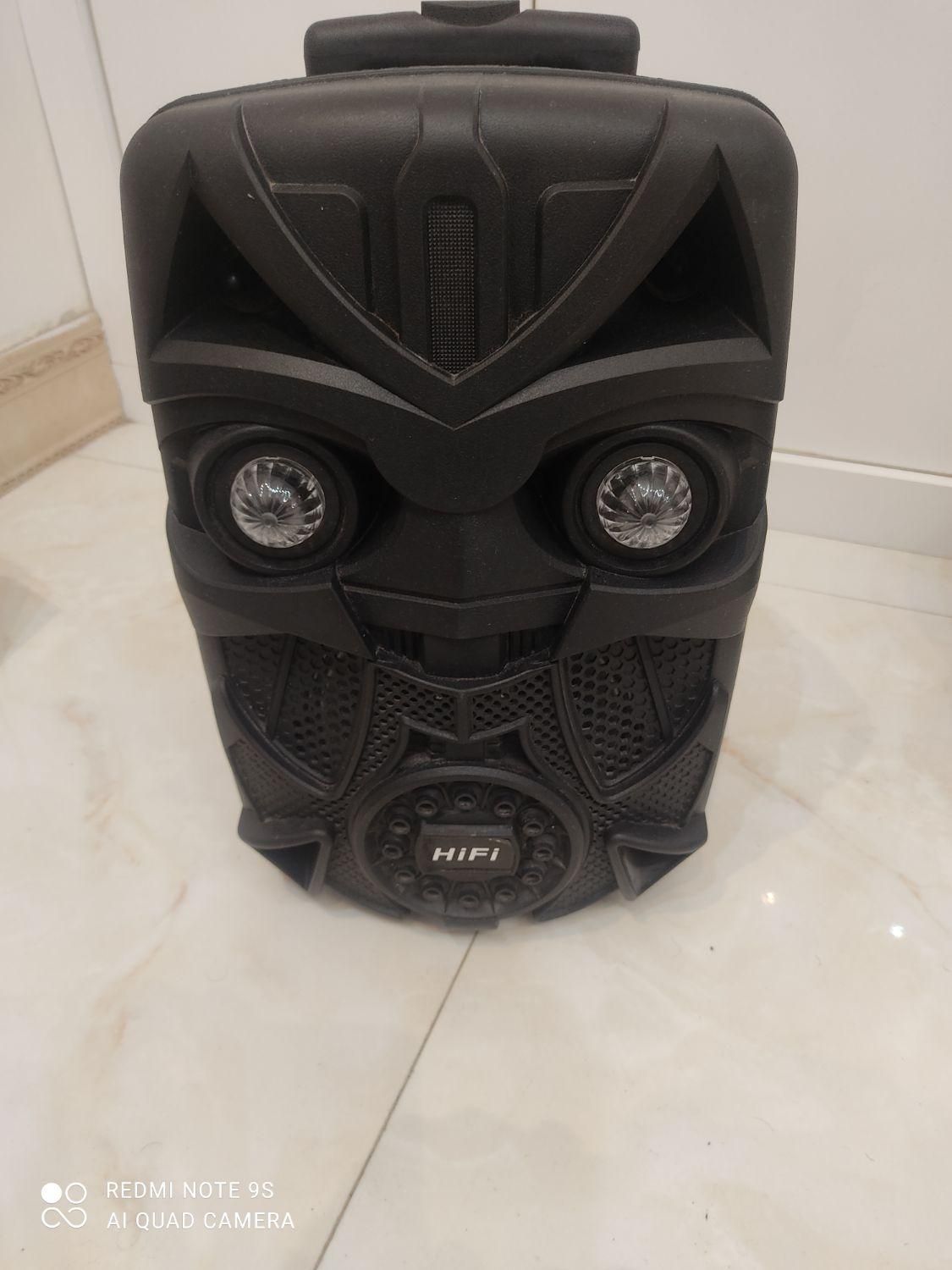 اسپیکر Hifi بلوتوث و رقص و نور دار|پخش‌کننده همراه|کاشان, امیرکبیر|دیوار